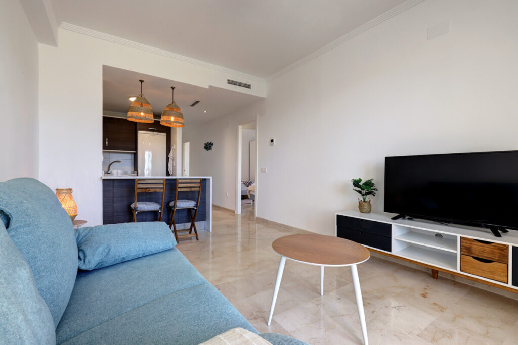 Small Oasis Resort - Living room