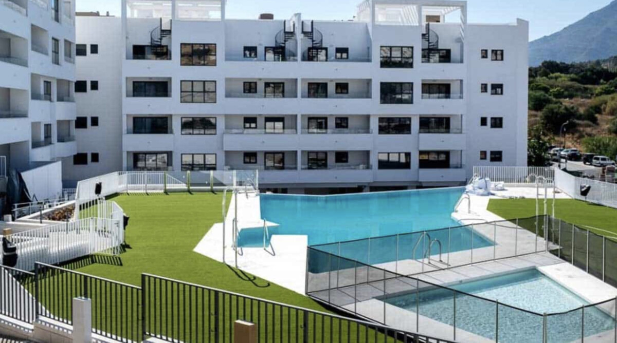 Casa Alegria - Main pool